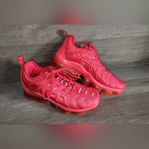 Men's Red Athletic Sneakers Size: 7 Color: Red Brand New